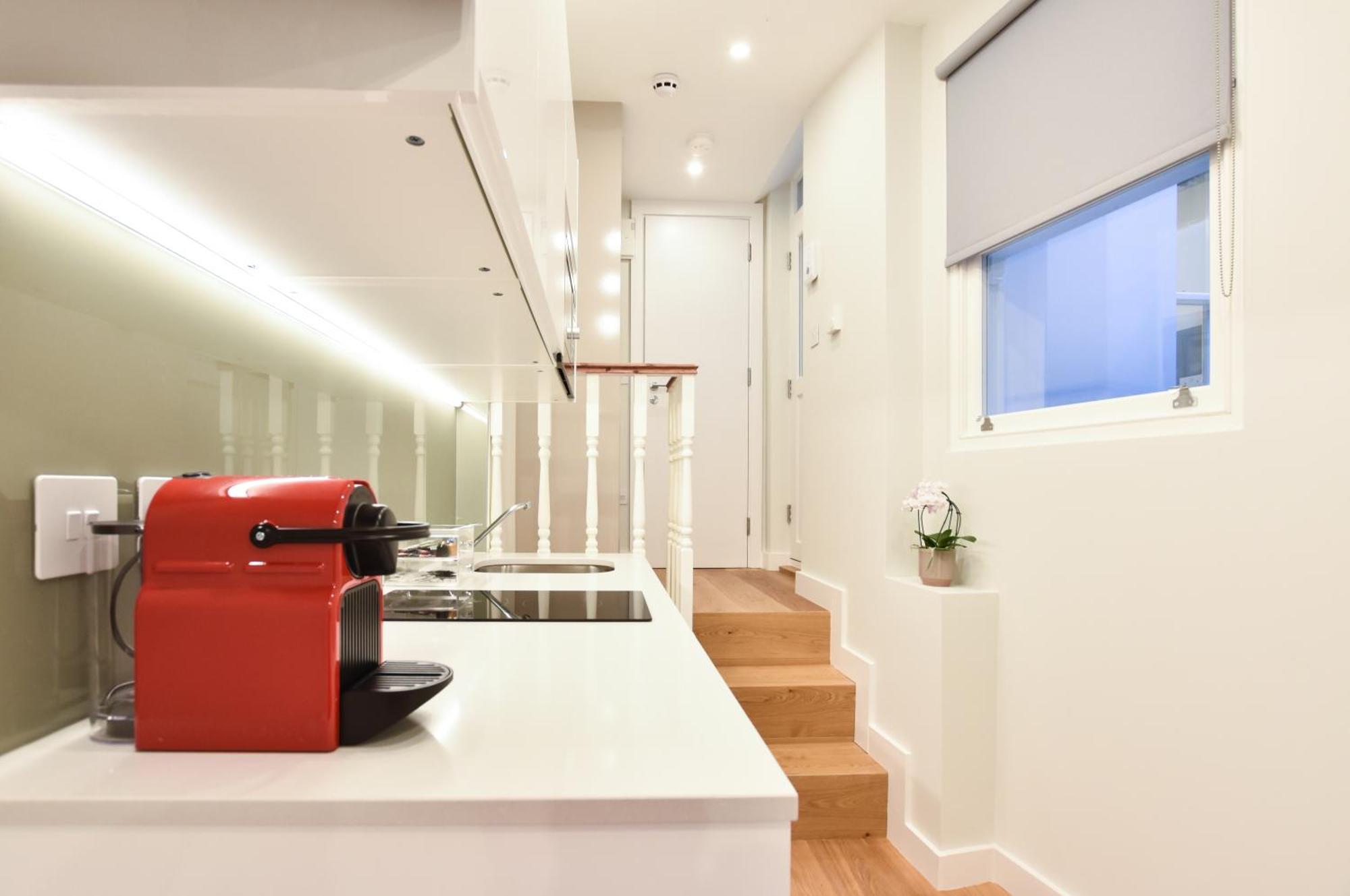 Earls Court East Serviced Apartments By Stayprime Londra Exterior foto